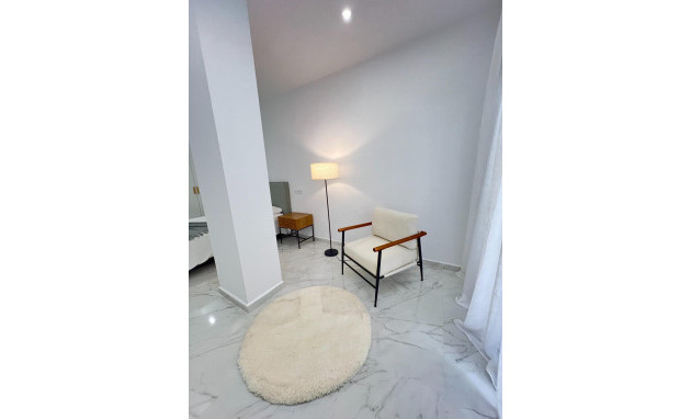 Revente - Apartment - Torrevieja - Playa del cura