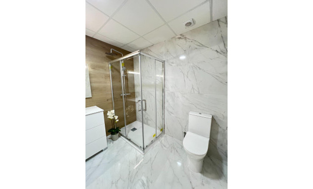 Revente - Apartment - Torrevieja - Playa del cura