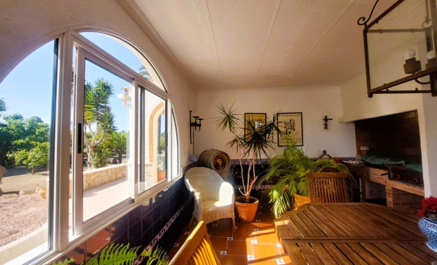 Herverkoop - Masia - La marina - La Marina