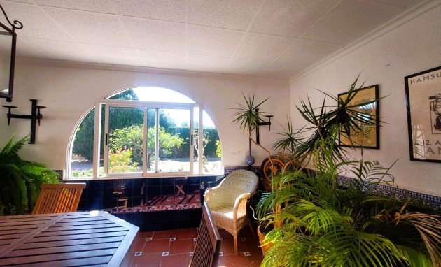 Herverkoop - Masia - La marina - La Marina