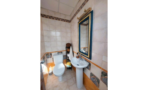 Herverkoop - Masia - La marina - La Marina