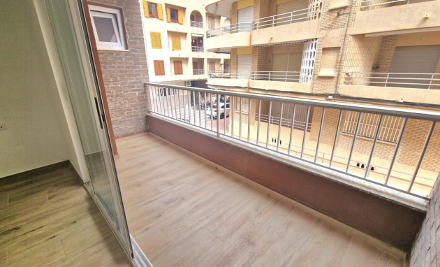 Revente - Apartment - Torrevieja - La Mata