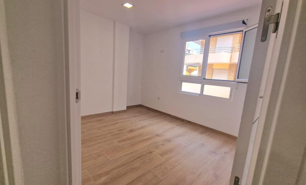 Revente - Apartment - Torrevieja - La Mata