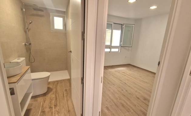 Revente - Apartment - Torrevieja - La Mata