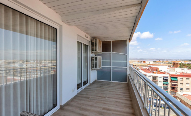 Herverkoop - Apartment - Torrevieja - Acequion