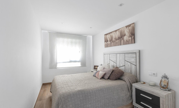 Herverkoop - Apartment - Torrevieja - Acequion