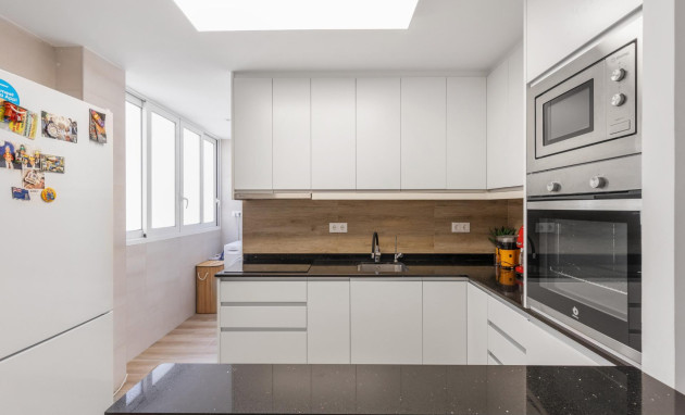 Herverkoop - Apartment - Torrevieja - Acequion