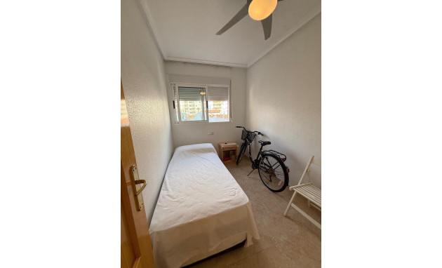 Revente - Apartment - Torrevieja - Playa del cura