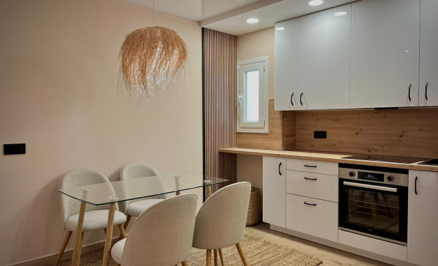 Revente - Apartment - Torrevieja - Parque las naciones