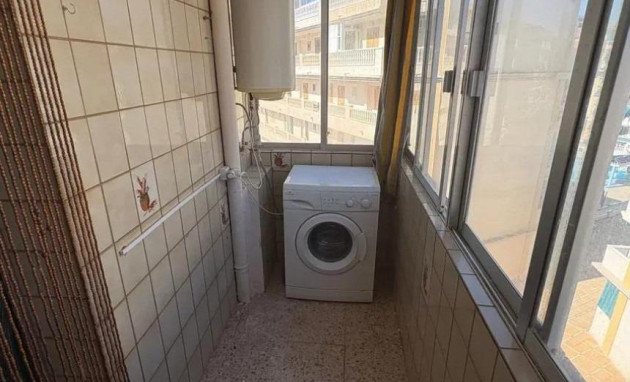 Herverkoop - Apartment - Torrevieja - Los Europeos