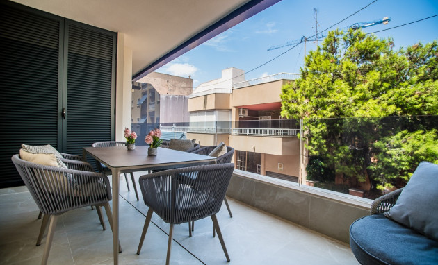 Herverkoop - Apartment - Torrevieja - Playa del Cura