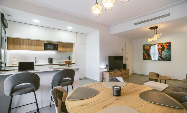 Herverkoop - Apartment - Torrevieja - Playa del Cura