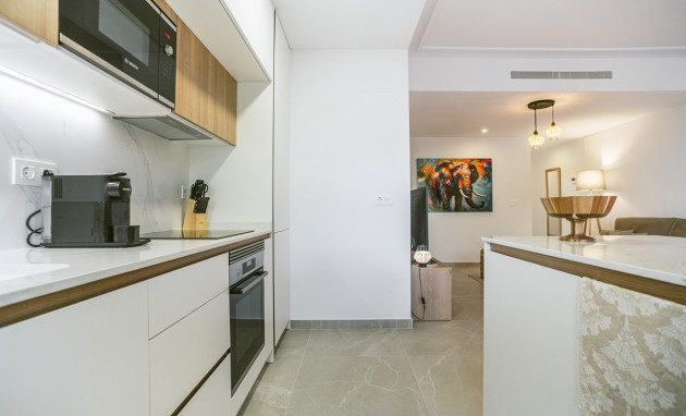 Herverkoop - Apartment - Torrevieja - Playa del Cura