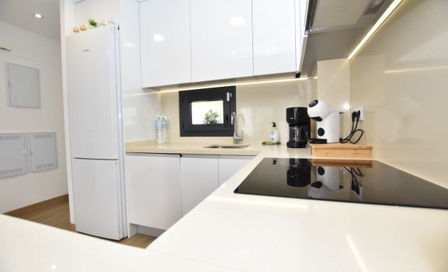 Herverkoop - Appartement - Studio - Torrevieja - Los Balcones