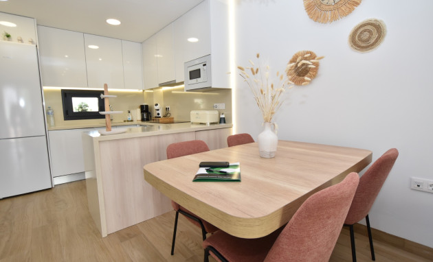 Herverkoop - Appartement - Studio - Torrevieja - Los Balcones