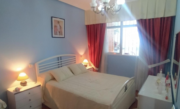 Herverkoop - Apartment - Torrevieja - Los Europeos