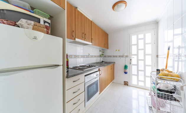 Revente - Casa de Pueblo - Ciudad quesada - Dona Pepa