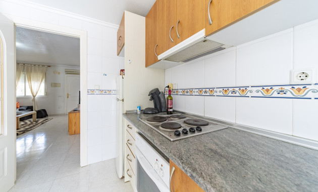 Revente - Casa de Pueblo - Ciudad quesada - Dona Pepa