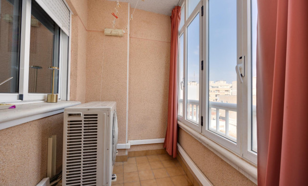 Herverkoop - Apartment - Torrevieja - torrevieja