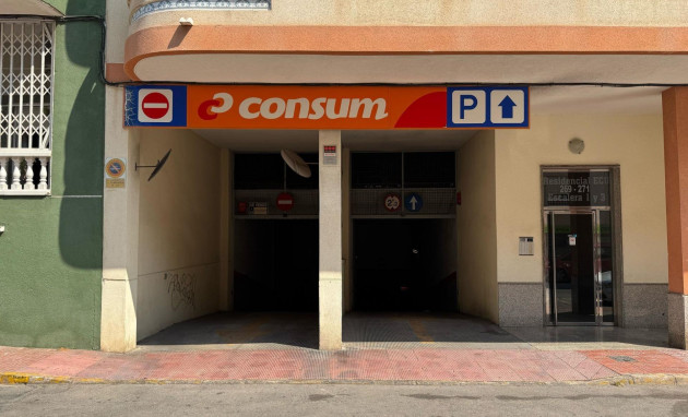 Herverkoop - Garage - Torrevieja - Centro