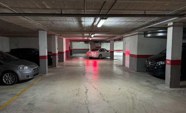 Herverkoop - Garage - Torrevieja - Centro