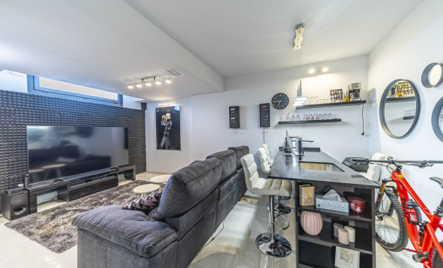 Herverkoop - Villa - Orihuela Costa - Lomas de Cabo Roig