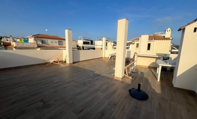 Herverkoop - Villa - Torrevieja - Aguas Nuevas