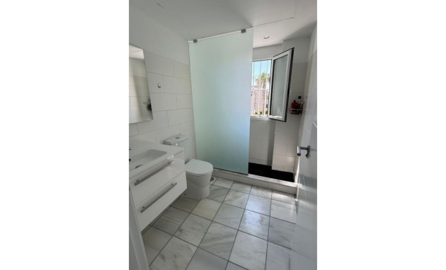 Herverkoop - Villa - Torrevieja - Aguas nuevas 2