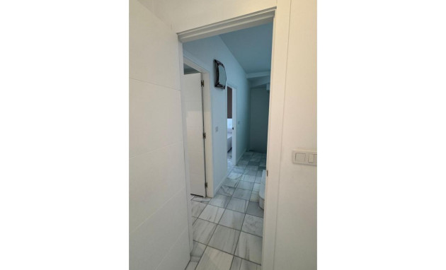 Herverkoop - Villa - Torrevieja - Aguas nuevas 2