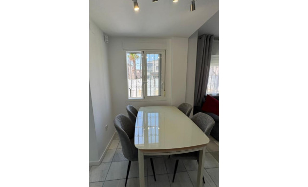 Herverkoop - Villa - Torrevieja - Aguas nuevas 2