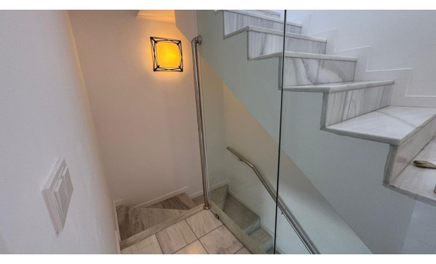 Herverkoop - Villa - Torrevieja - Aguas nuevas 2