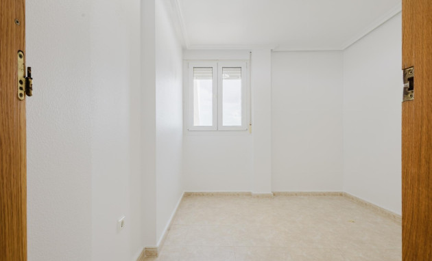 Herverkoop - Apartment - Torrevieja - Playa de los locos