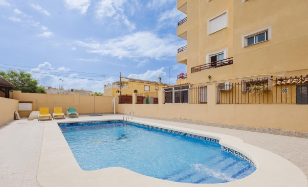 Herverkoop - Apartment - Torrevieja - Playa de los locos