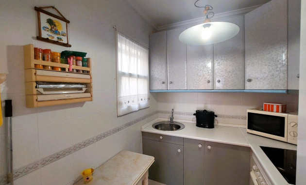 Herverkoop - Bungalow - Gelijkvloers - Orihuela Costa - Playa Flamenca