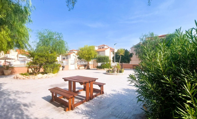 Herverkoop - Bungalow - Gelijkvloers - Orihuela Costa - Playa Flamenca