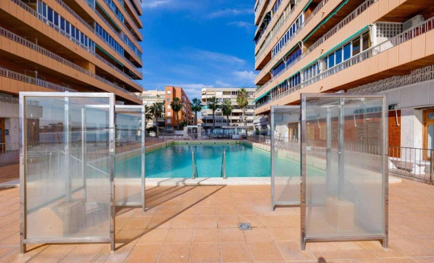 Herverkoop - Apartment - Torrevieja - Acequion