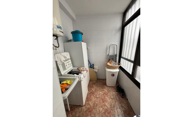 Herverkoop - Apartment - Torrevieja - Playa del cura