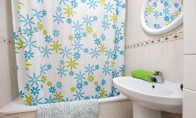 Herverkoop - Apartment - Torrevieja - Estacion de autobuses