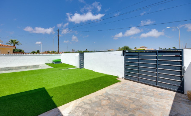 Herverkoop - Villa - Torrevieja - El limonar