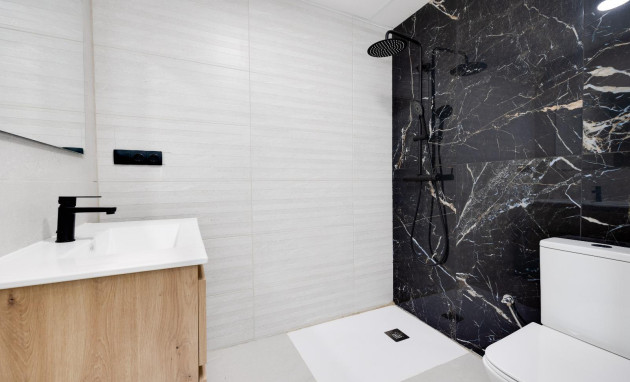 Herverkoop - Villa - Torrevieja - El limonar