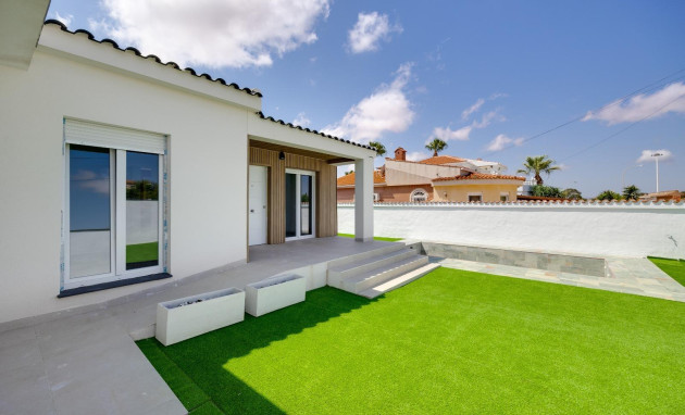 Herverkoop - Villa - Torrevieja - El limonar