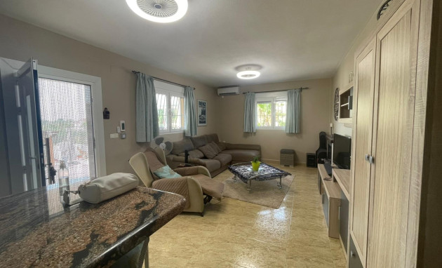 Herverkoop - 5. Finca / Country Property - Abanilla