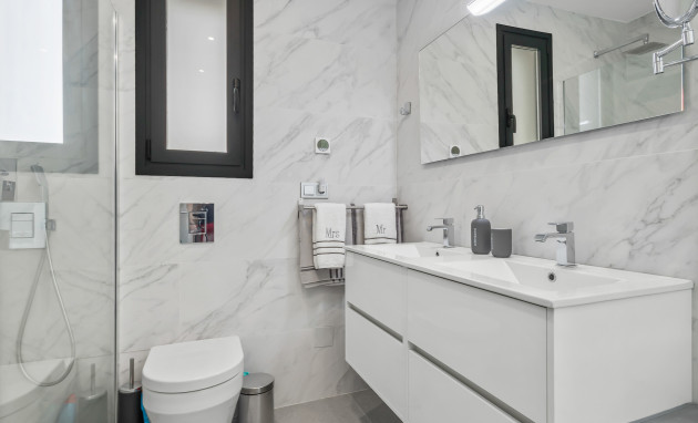 Herverkoop - Villa - Algorfa