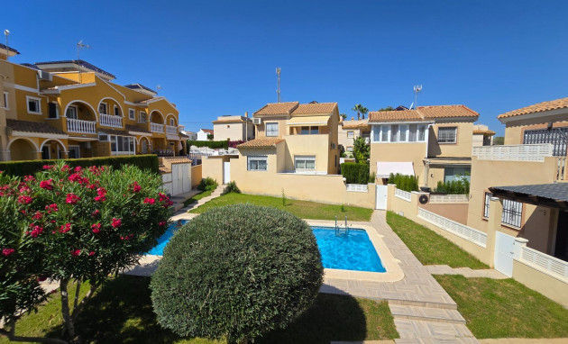Herverkoop - Villa - Orihuela Costa - Villamartín-Las Filipinas
