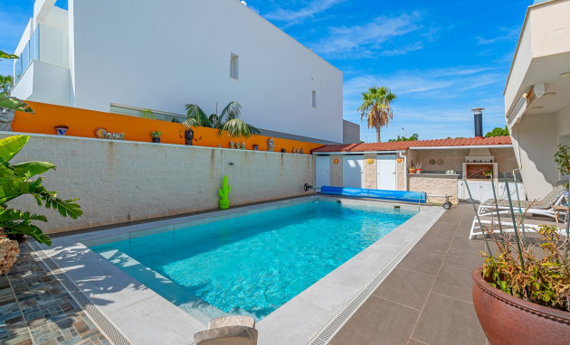 Herverkoop - Villa - Benijofar