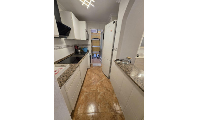 Herverkoop - Apartment - Torrevieja - torrevieja