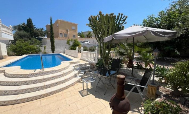 Herverkoop - Villa - Torrevieja - La Siesta - El Salado - Torreta