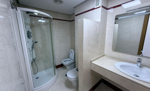 Herverkoop - Apartment - Torrevieja - Puerto Deportivo