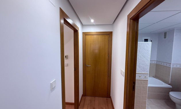 Herverkoop - Apartment - Torrevieja - Puerto Deportivo