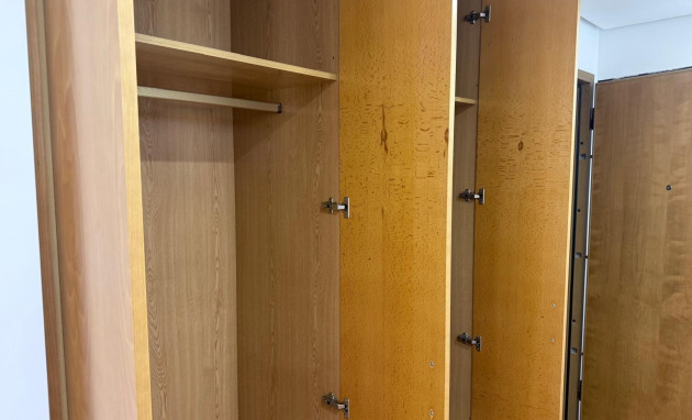 Herverkoop - Apartment - Torrevieja - Puerto Deportivo